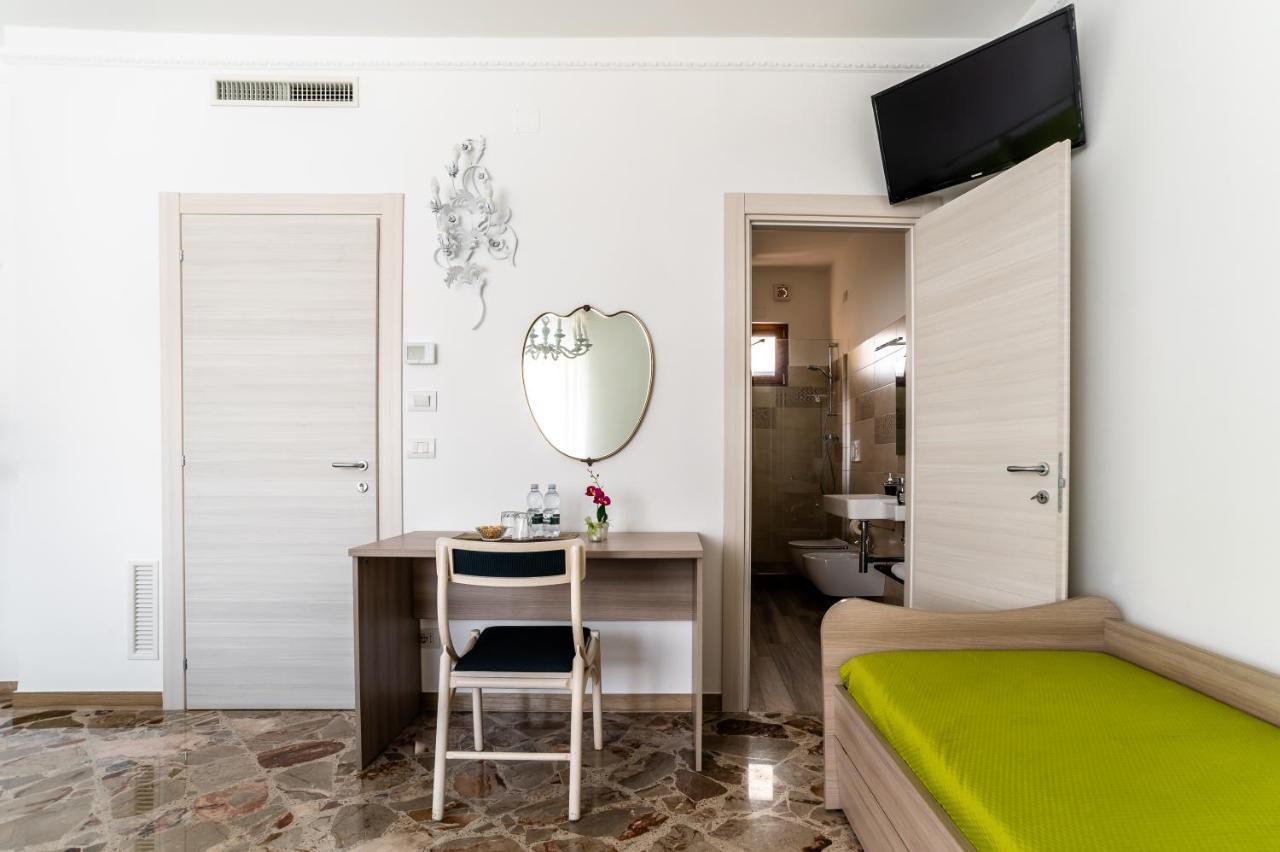 Le Calette Rooms - Puglia Mia Apartments Monopoli Kültér fotó