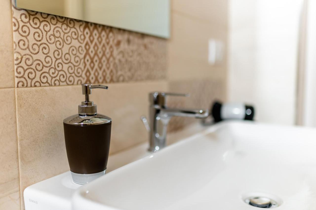 Le Calette Rooms - Puglia Mia Apartments Monopoli Kültér fotó