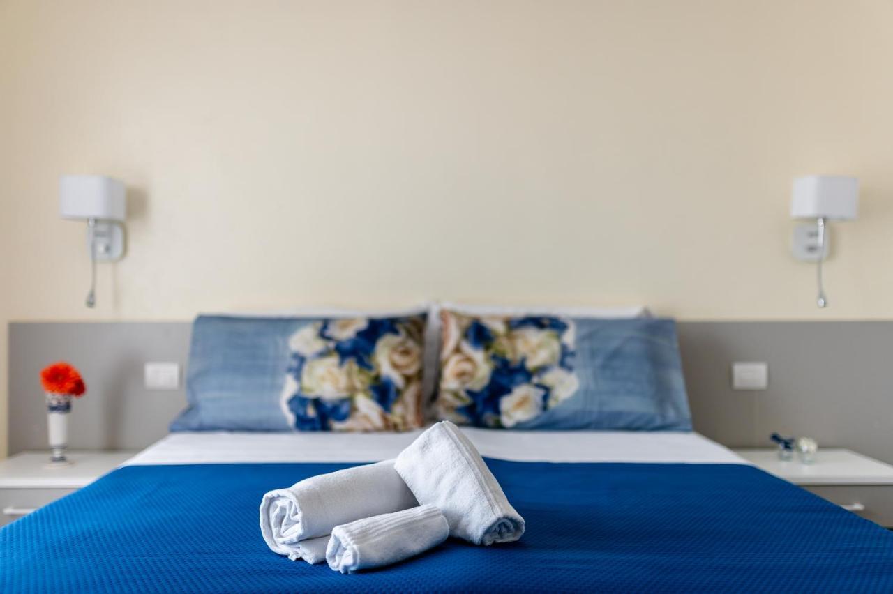Le Calette Rooms - Puglia Mia Apartments Monopoli Kültér fotó